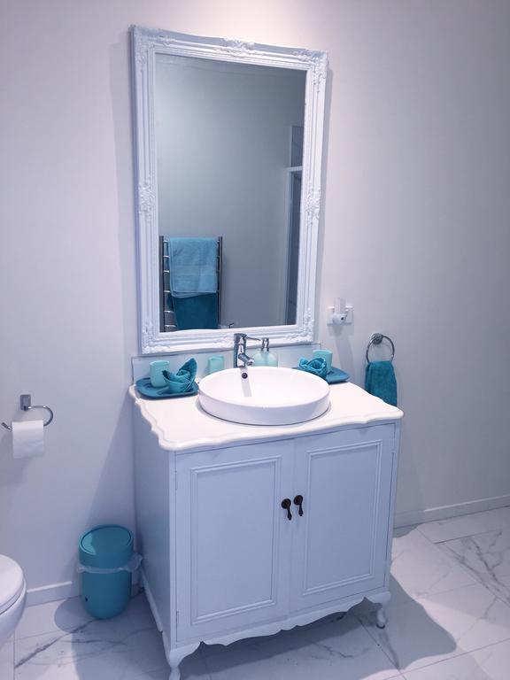 Castlewood Cottage Company Bay Ngoại thất bức ảnh